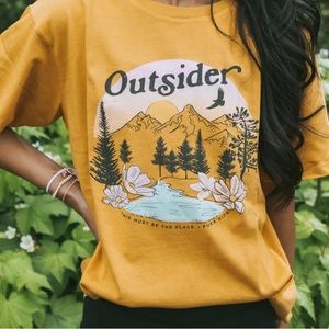 Pura Vida “Outsider” Tee